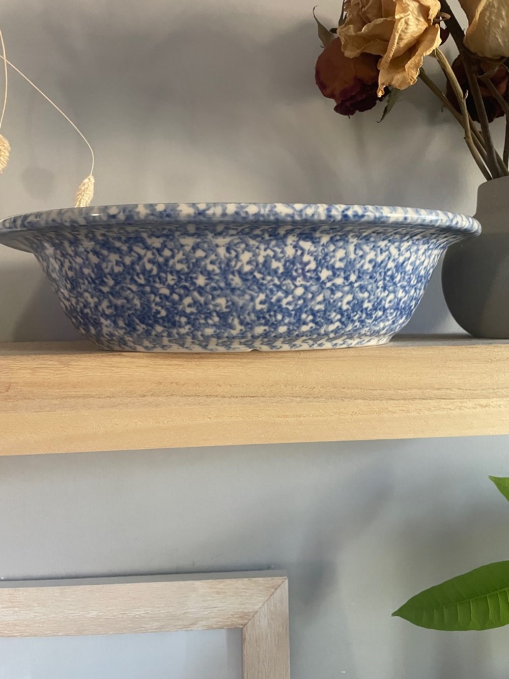 Spongeware Henn Pottery 12” Oval Baker in Blue & White